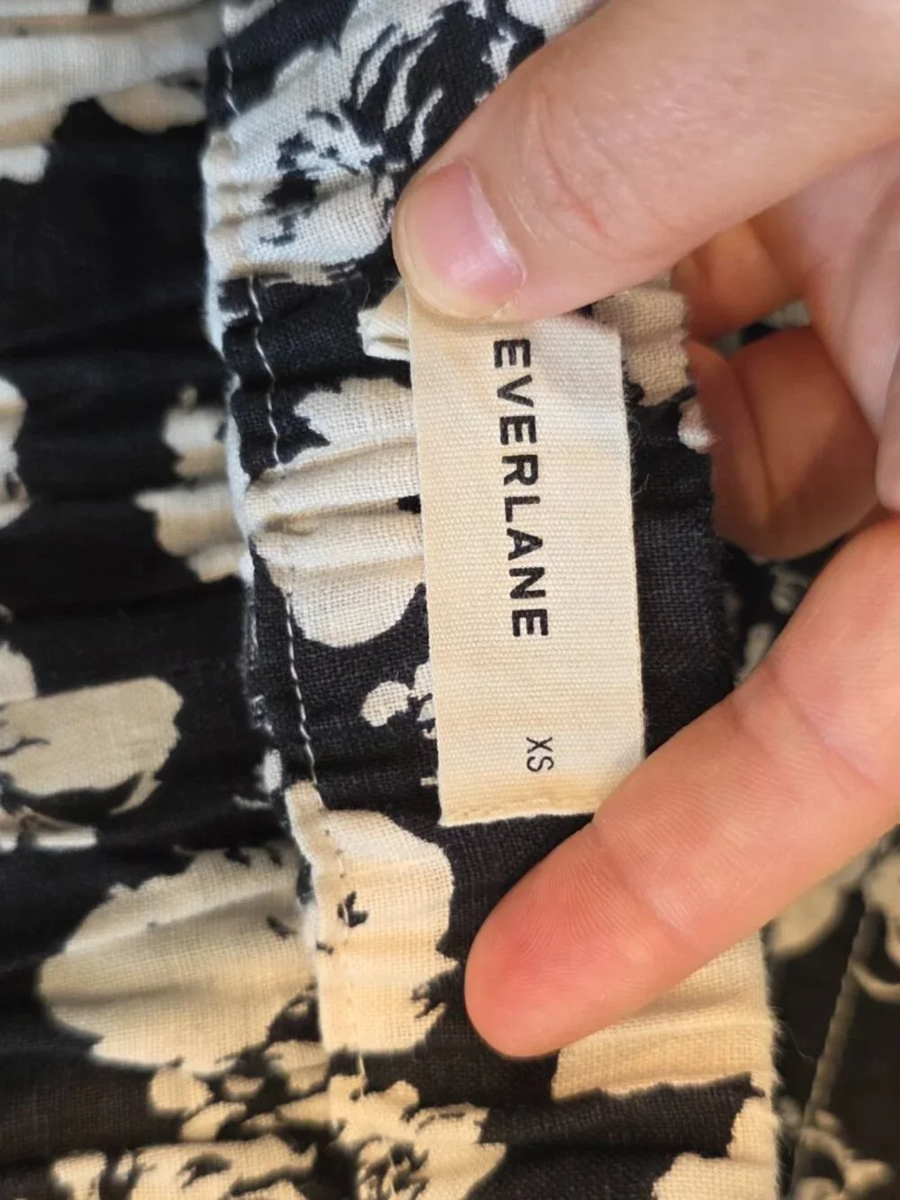 Everlane Linen Pull-On Barrel Pant Black Bone Floral